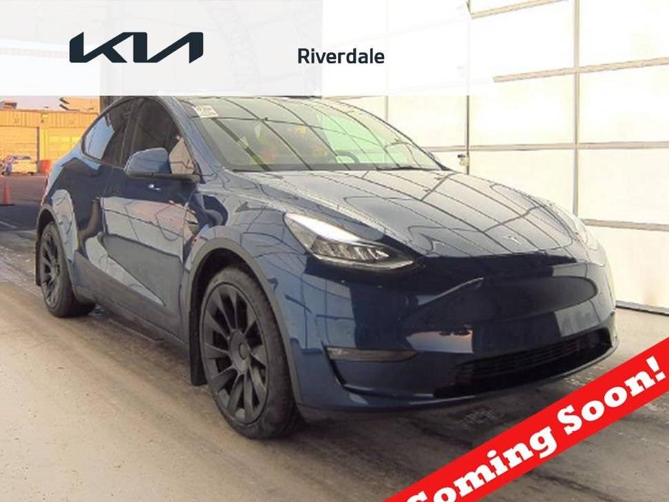 TESLA MODEL Y 2022 7SAYGDEE9NF432222 image